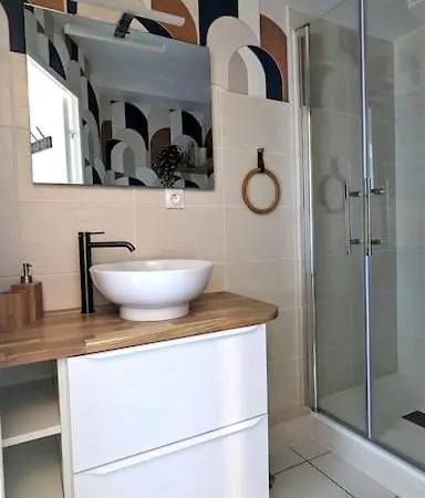 Les Voisins De L'hippodrome