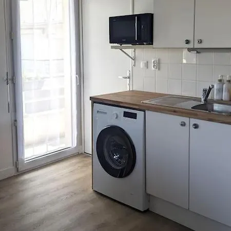 Les Voisins De L'hippodrome *